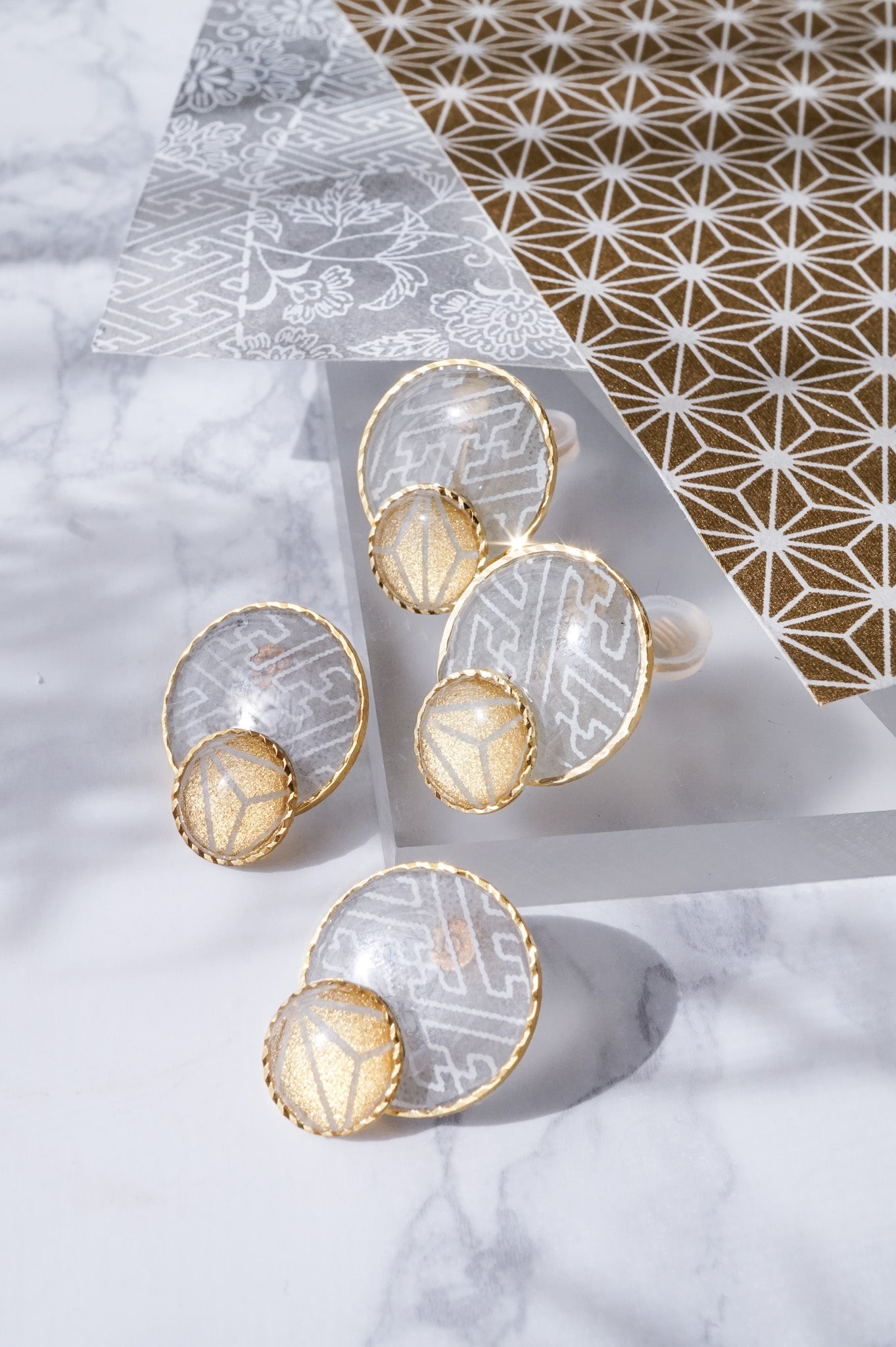 Kumi earrings -Sayagata-