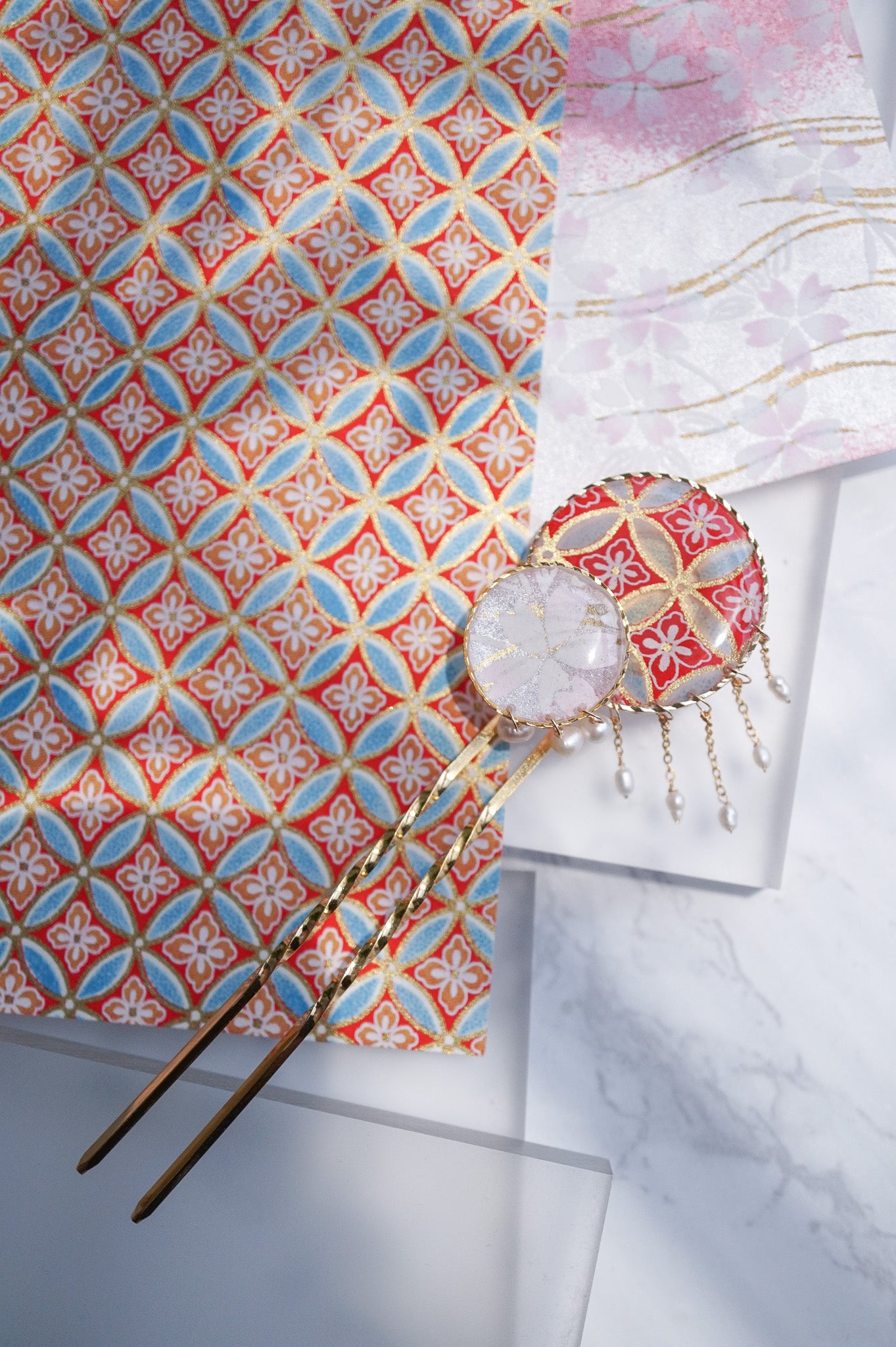 Star Flower Brooch - Lapis Lazuli -