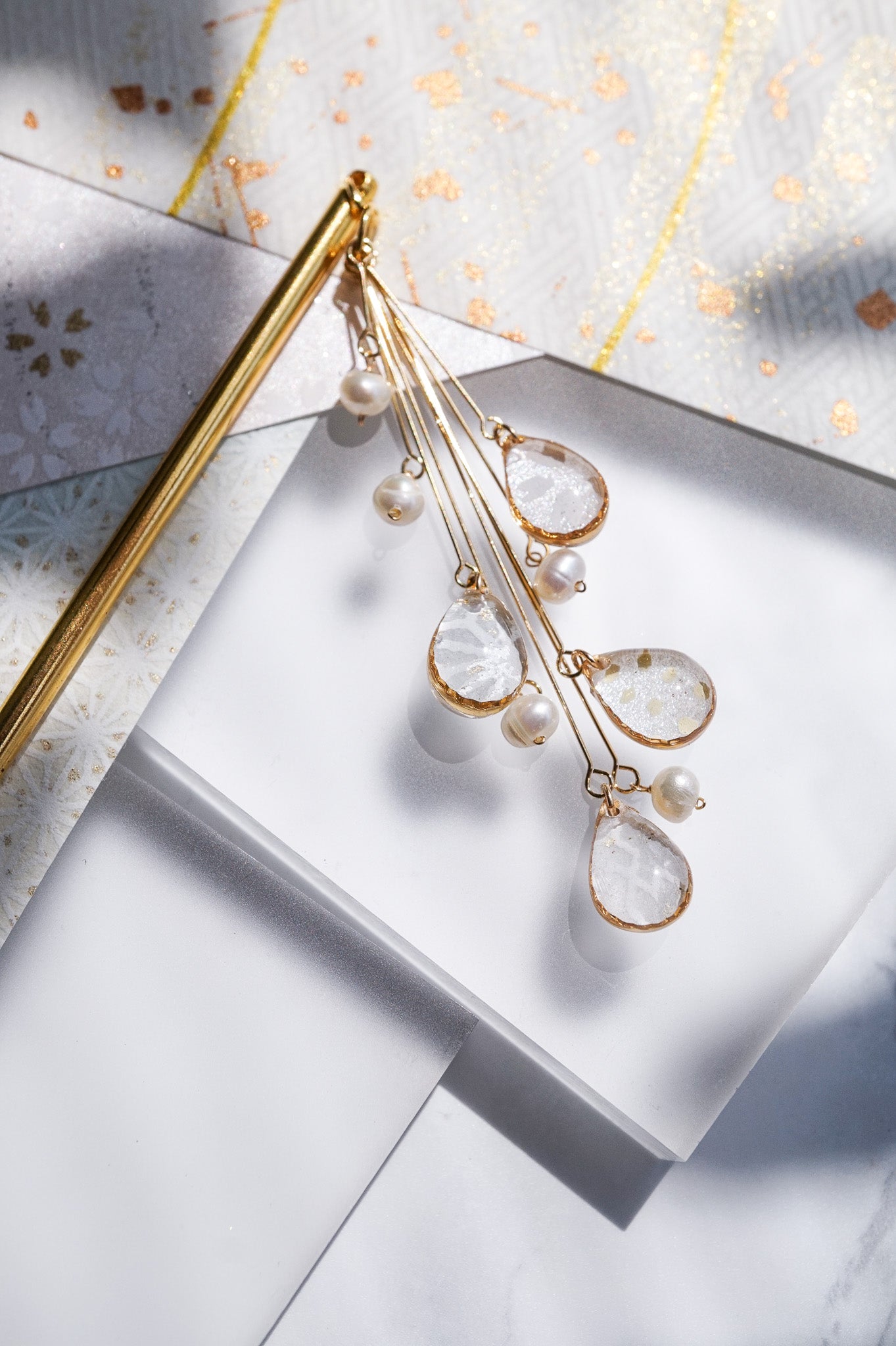 Star Flower Brooch - Lapis Lazuli -