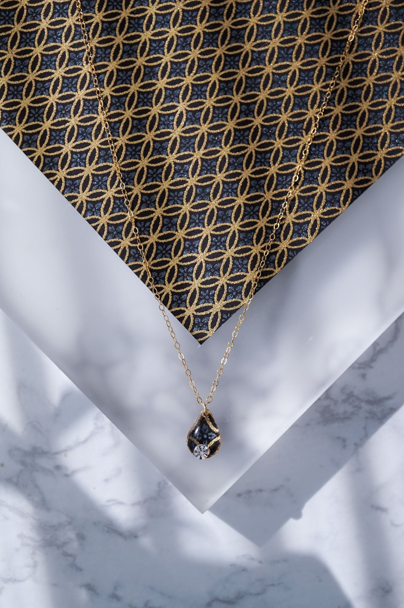 Morning dew necklace - Floral cloisonné