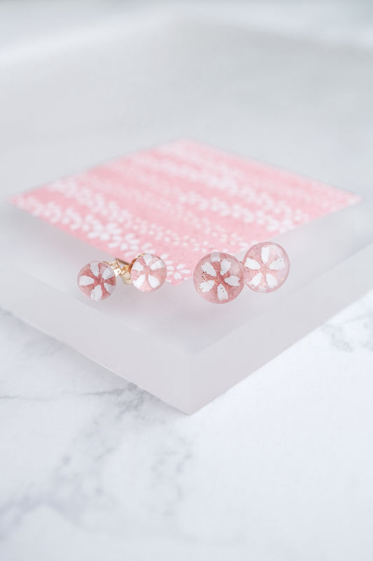 Stud Earrings - Tiny Sakura (Pink)