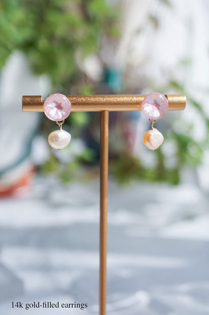 Koharu Earrings -Small Cherry Blossoms (Pink)-