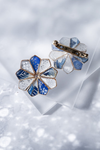Star Flower Brooch - Lapis Lazuli -