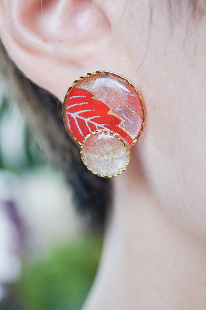 Kumi Earrings -Withered Leaves (Red)-