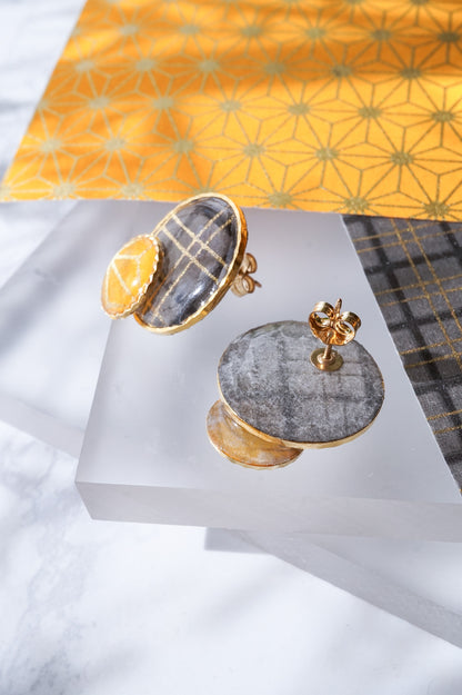 Kumi earrings - Double check pattern -