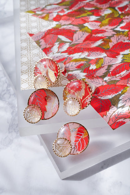 Kumi Earrings -Withered Leaves (Red)-