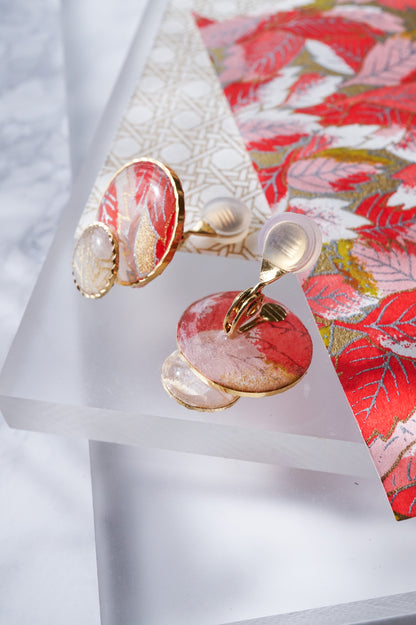 Kumi Earrings -Withered Leaves (Red)-