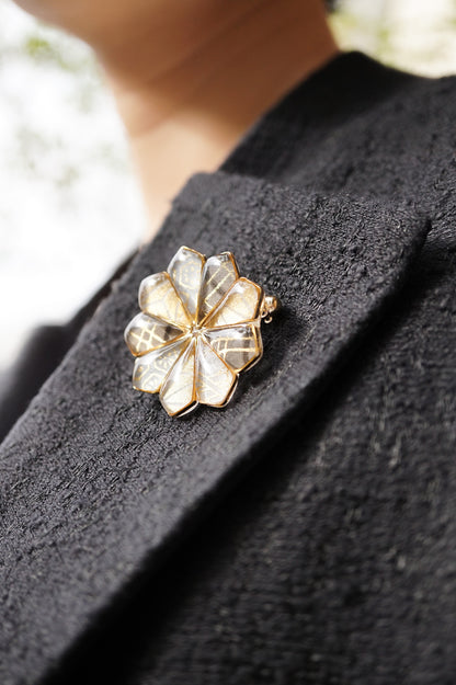 Star Flower Brooch -Flaxen-