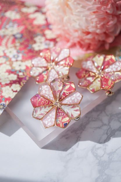 Star Flower Brooch - Lapis Lazuli -