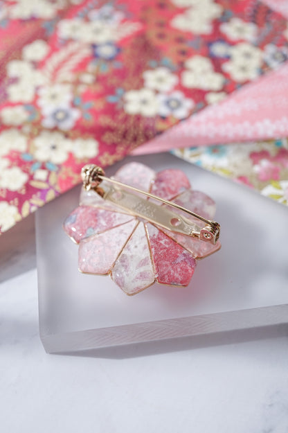 Star Flower Brooch - Lapis Lazuli -