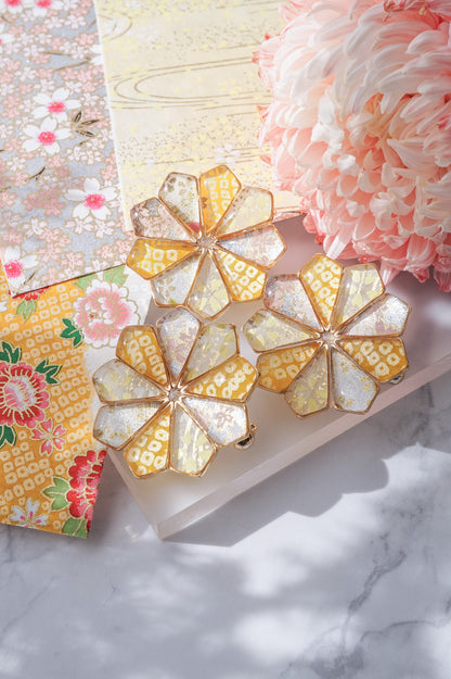 Star Flower Brooch - Lapis Lazuli -