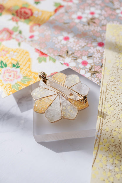 Star Flower Brooch - Lapis Lazuli -