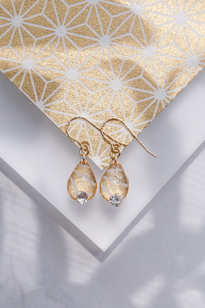 Koharu Earrings -Small Cherry Blossoms (White)-