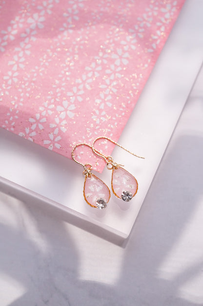 Koharu Earrings -Small Cherry Blossoms (White)-