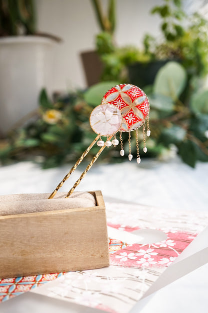 Star Flower Brooch - Lapis Lazuli -