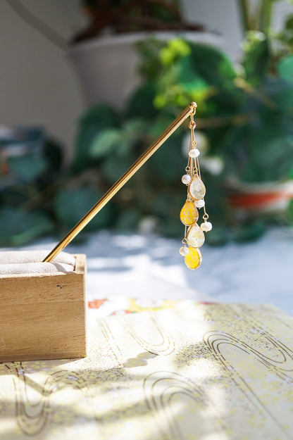 Star Flower Brooch - Lapis Lazuli -