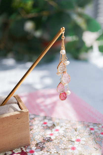 Star Flower Brooch - Lapis Lazuli -