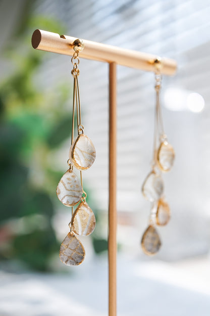 Shigure Earrings #4 - Flaxen