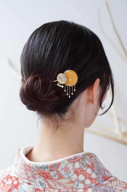 Star Flower Brooch - Lapis Lazuli -