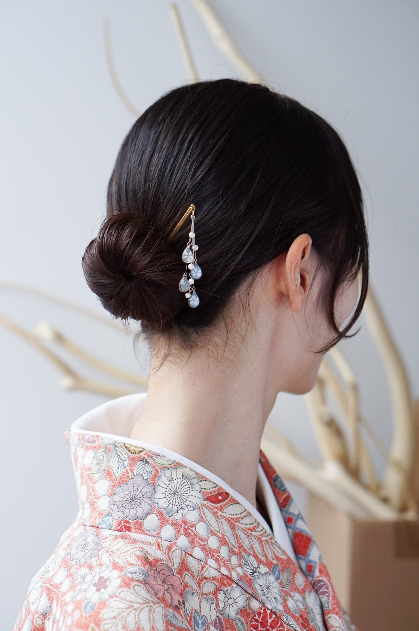 Star Flower Brooch - Lapis Lazuli -