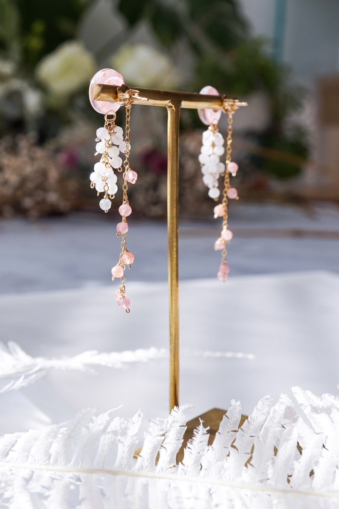 Koyuki earrings - small cherry blossoms (pink)