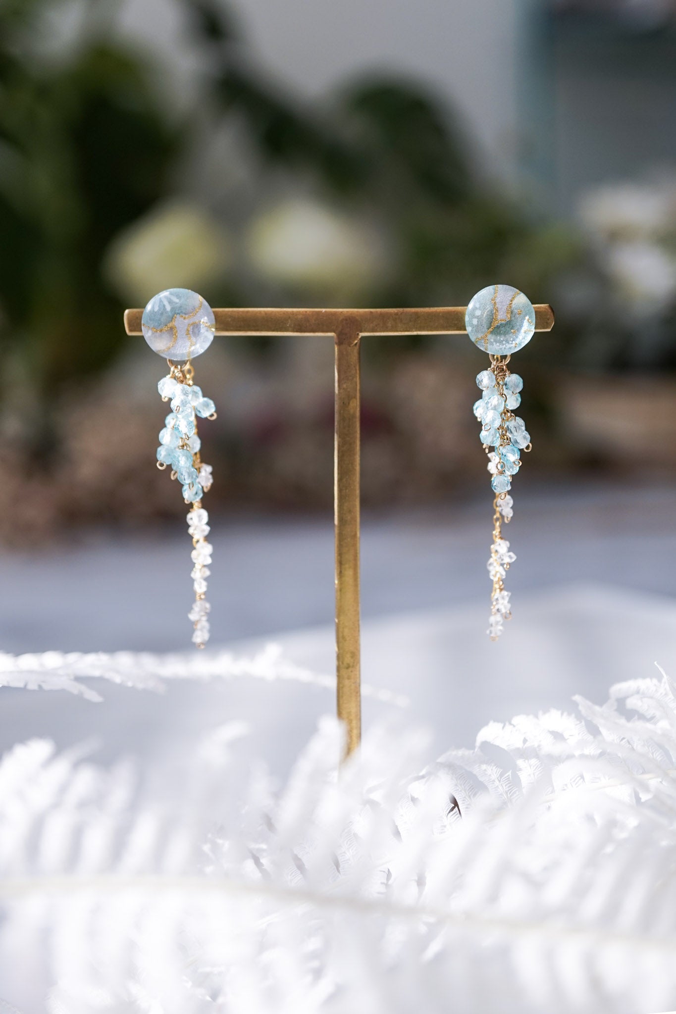 Koyuki earrings - plum (light blue)