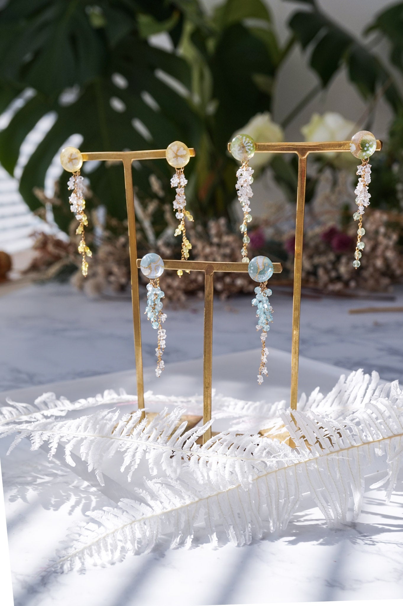 Koyuki earrings - small cherry blossoms (yellow)