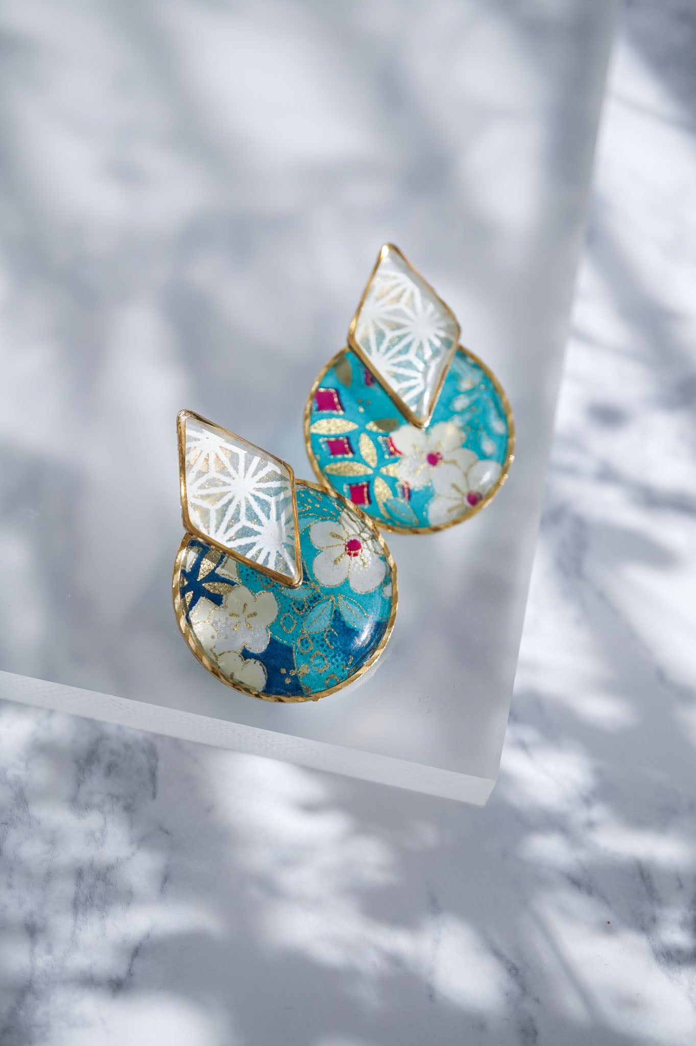 組の耳飾り 菱 -梅(ターコイズブルー)