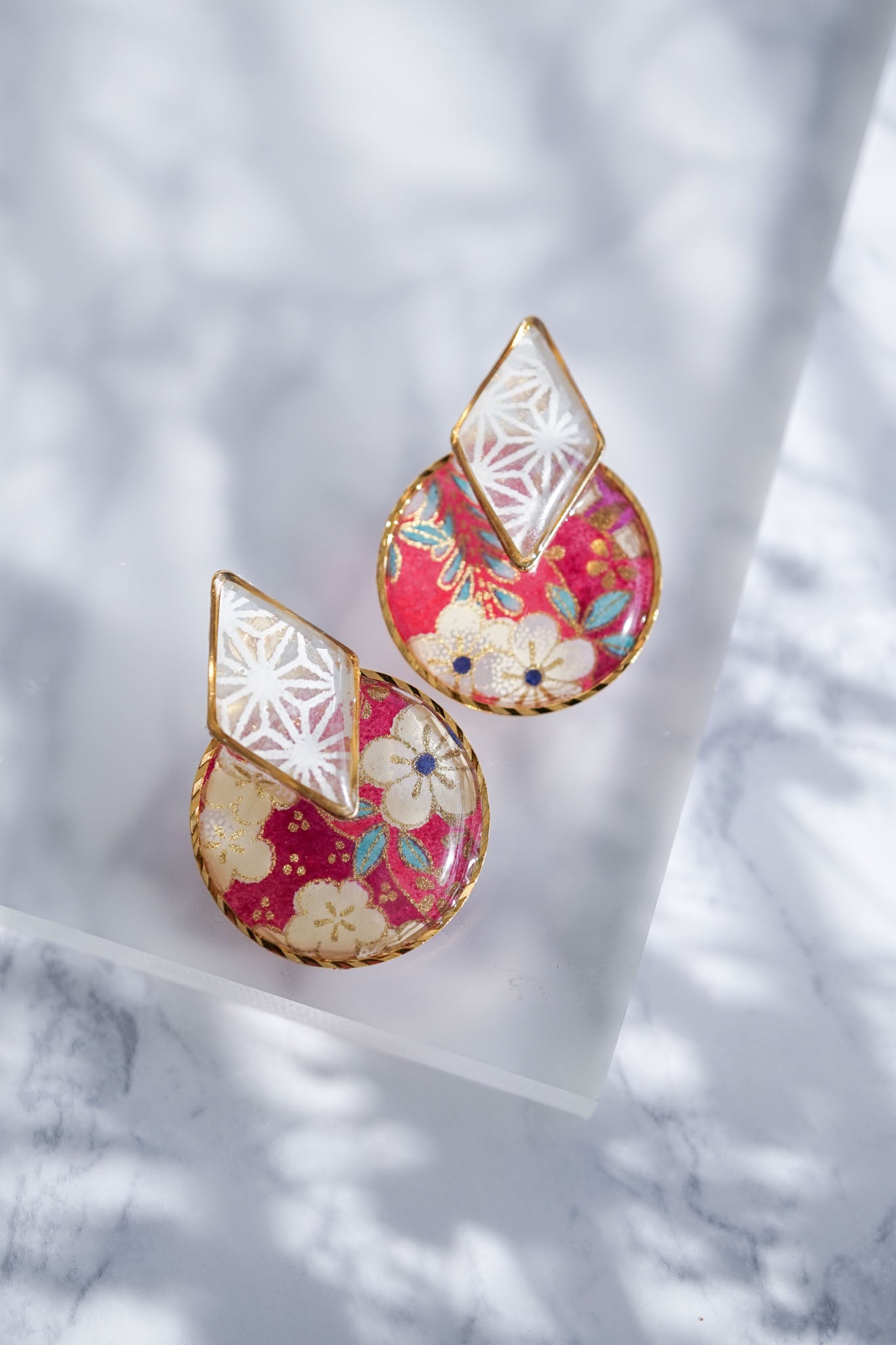 Diamond Earrings -Plum (Magenta)-