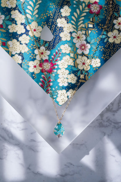 Morning dew necklace - plum leaf